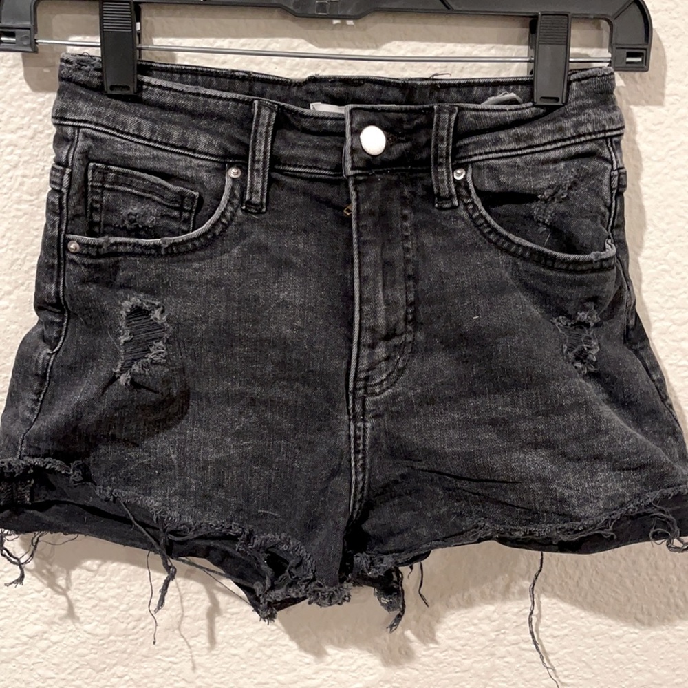 ❤️H&M Black Jean Shorts💜